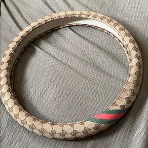 Used gg steering wheel cover